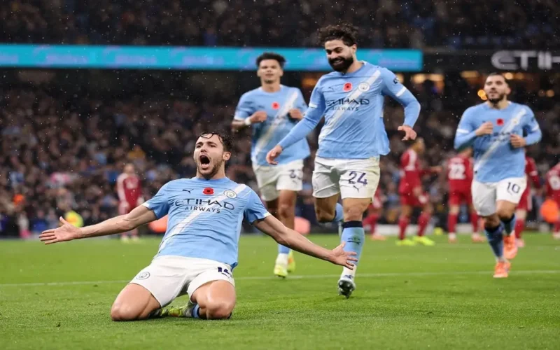 منافسة قوية.. مانشستر سيتي يتصدر سباق 6 أندية أوروبية على مدافع برينتفورد